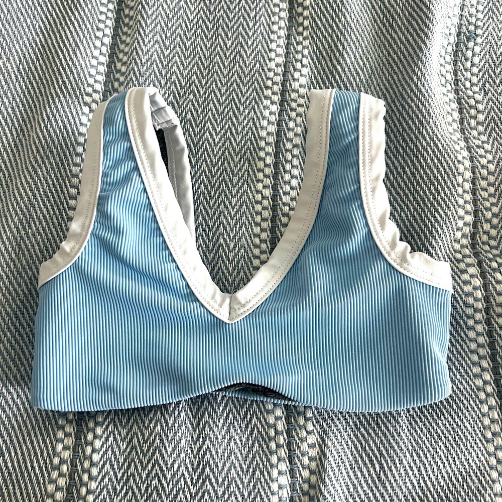 FIVE dancewear ribbed dance top size YL